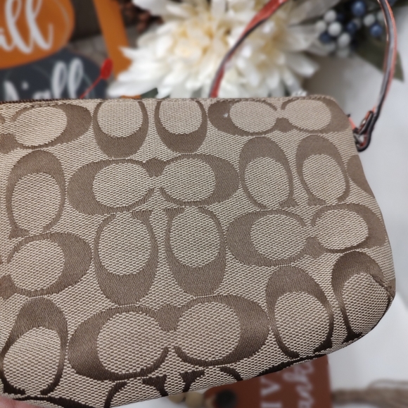 ❤️ Vintage Y2K GUC Coach Signature Monogram Canvas Wristlet Wallet, Salmon - Picture 5 of 11
